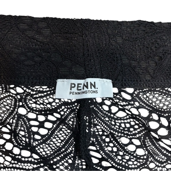 Penningtons, Black Lace Overlay Leggings, Size 2X (plus size) - Picture 3 of 8